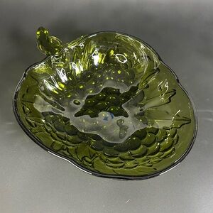 Indiana‎ Glass 13" X 9 1/2" Olive Green Fruit Bowl, Harvest Grape, Vintage